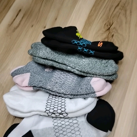 Bombas Accessories - Bombas Assorted Lot Of 5~ (3) Smalls & (2) Mediums